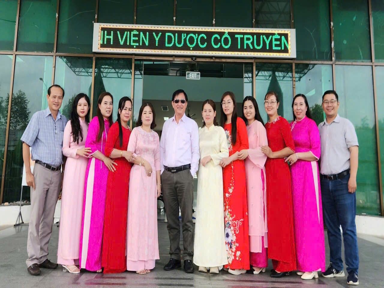 Hưởng ứng kỷ niệm Ngày Quốc tế Phụ nữ 8/3 2 1 1 1