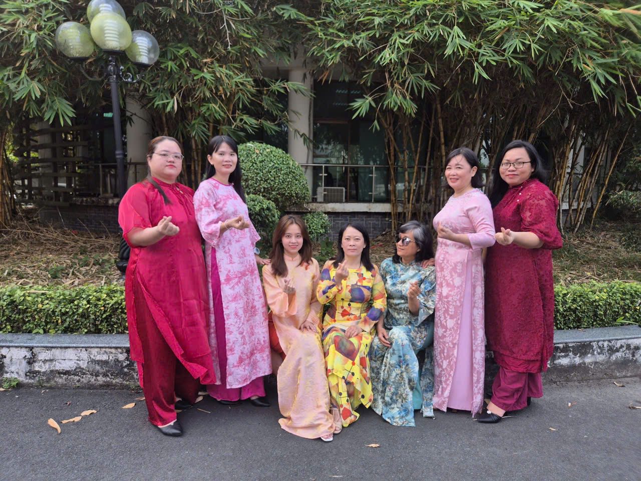 Hưởng ứng kỷ niệm Ngày Quốc tế Phụ nữ 8/3 4 8 1