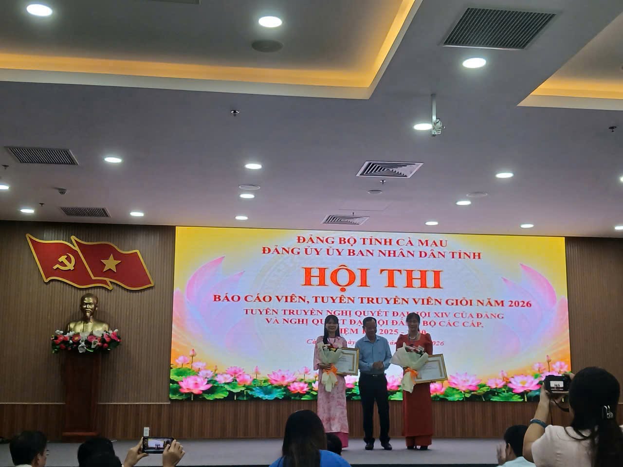 ĐẢNG BỘ BỆNH VIỆN YDCT - PHCN CÀ MAU THAM GIA HỘI THI BÁO CÁO VIÊN, TRUYÊN TRUYỀN VIÊN GIỎI NĂM 2026 5 4